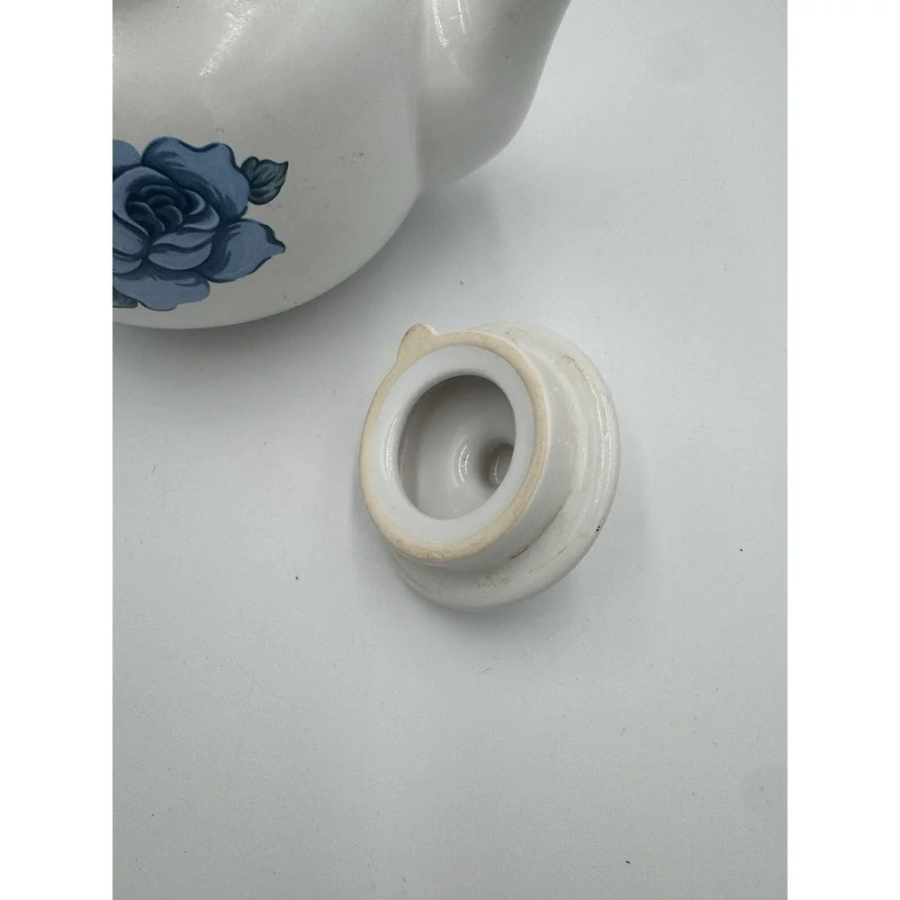 Vintage Jay Import Co blue velvet rose tea pot